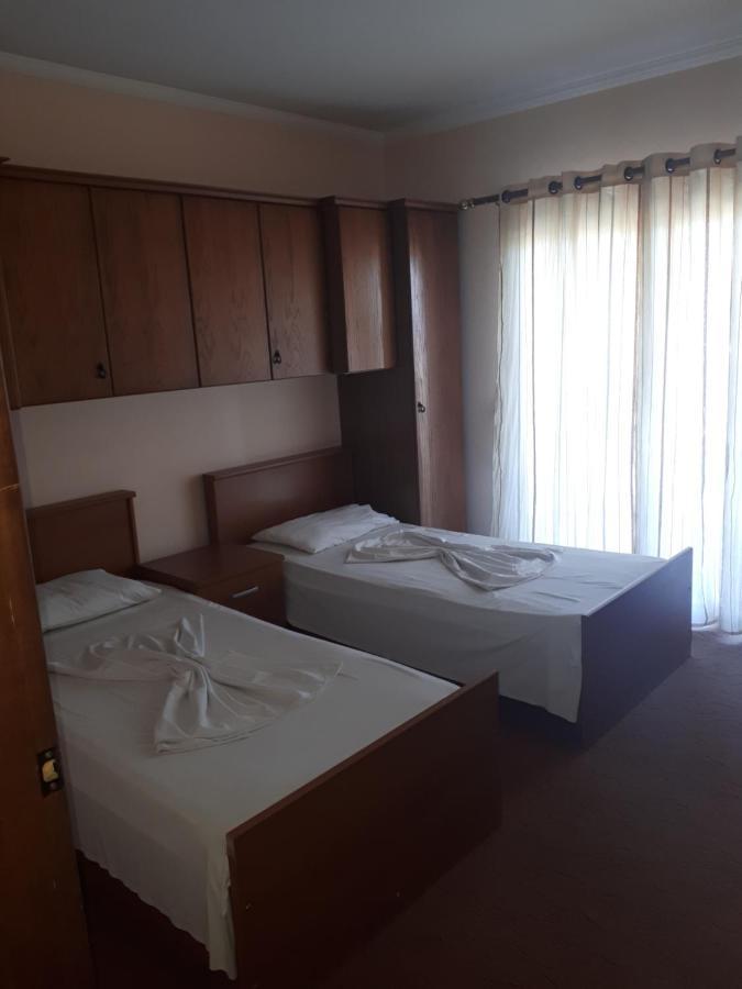 Hotel Meteor Shkodër Екстериор снимка